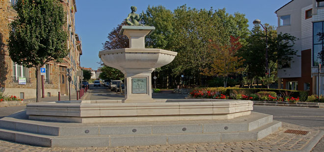 Das Bild zeigt Partnerstadt Villiers s.M., copyright Dorine Fum&eacute;e