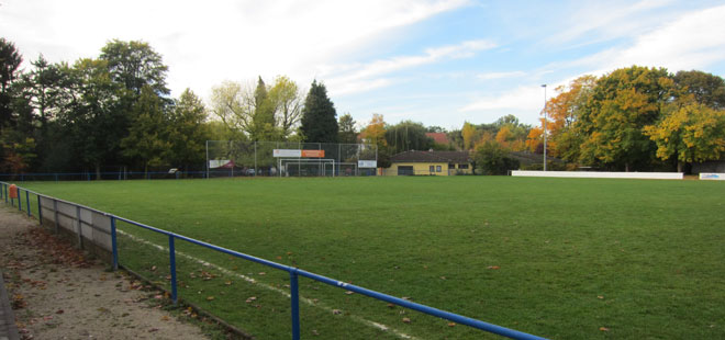 Das Bild zeigt den Sportplatz in Dorheim, copyright Stadt Friedberg (Hessen)