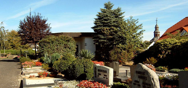 Das Bild zeigt den Friedhof in Bruchenbr&uuml;cken, copy Stadt Friedberg (Hessen)